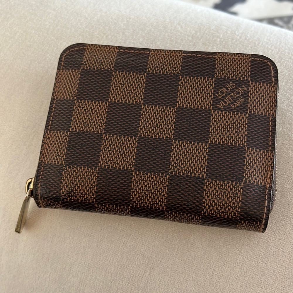 Louis Vuitton Zippy Coin Purse - Damier Ebene